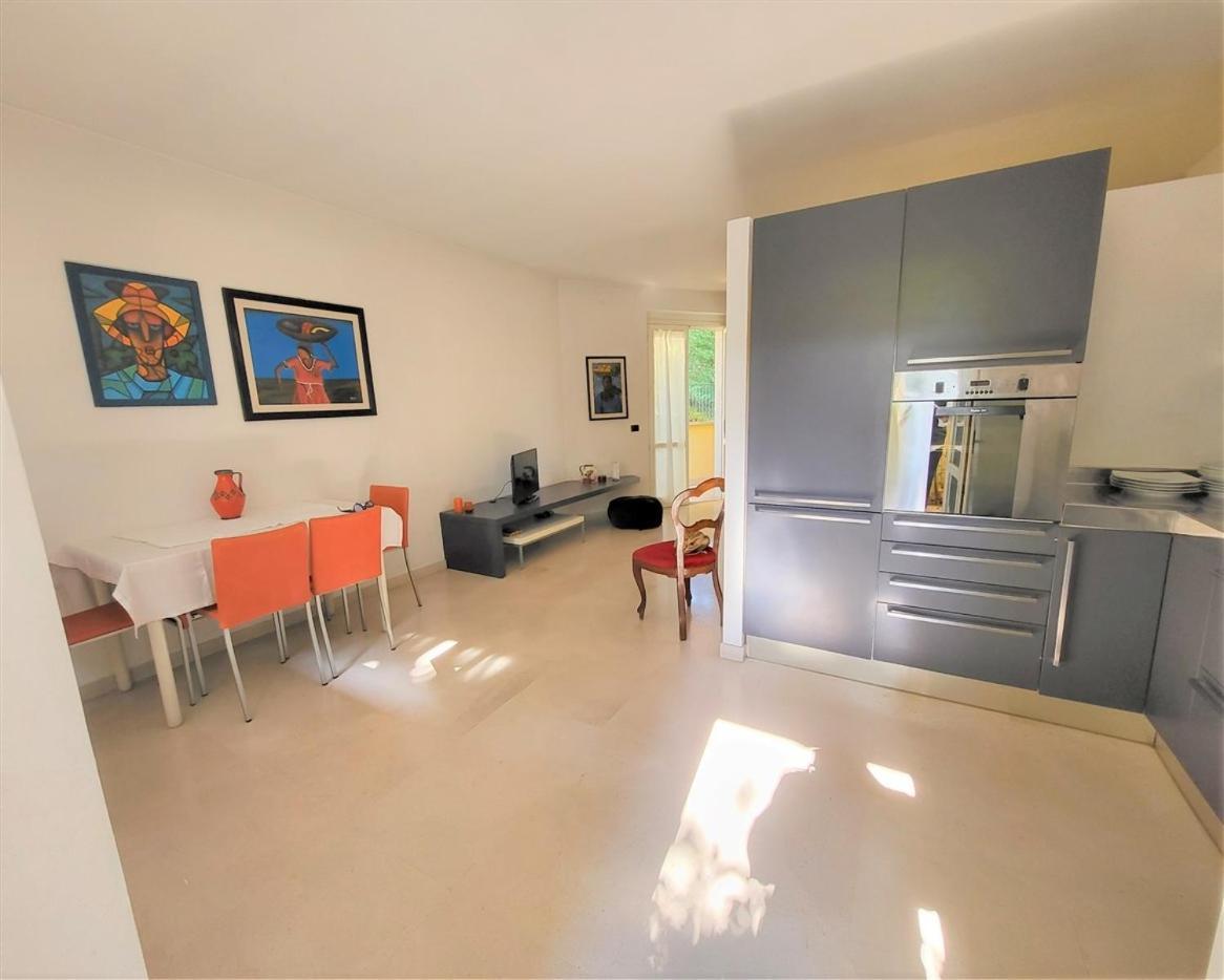 Appartamento Il Viale Massa  Camera foto